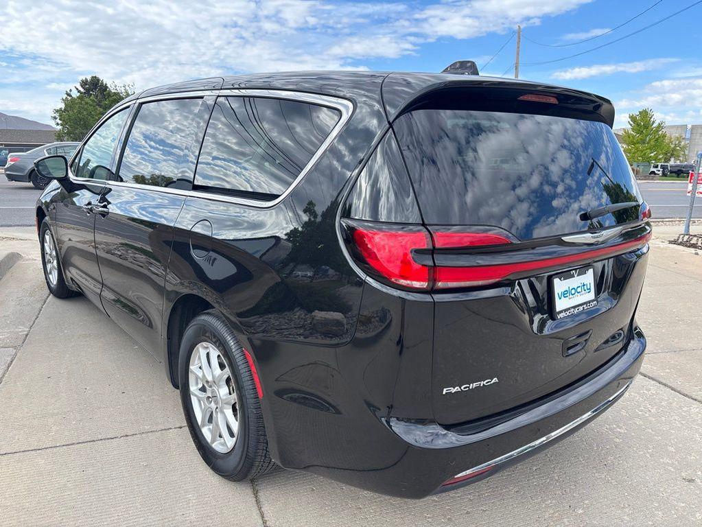 used 2023 Chrysler Pacifica car, priced at $23,494