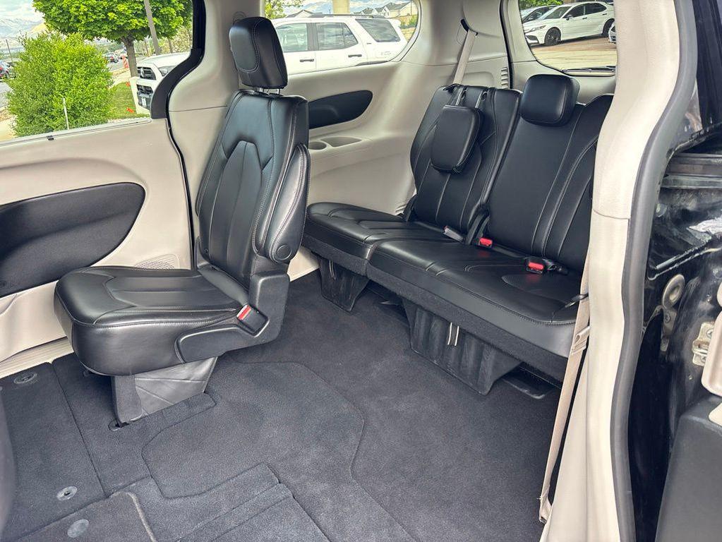 used 2023 Chrysler Pacifica car, priced at $23,494