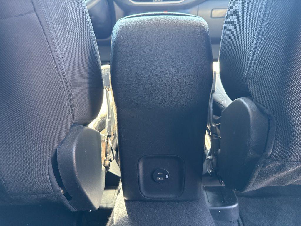 used 2022 Ford Escape car, priced at $15,995