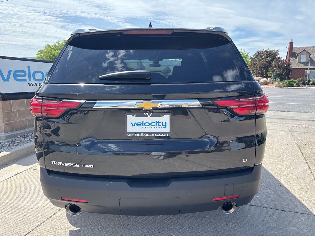 used 2023 Chevrolet Traverse car, priced at $24,494