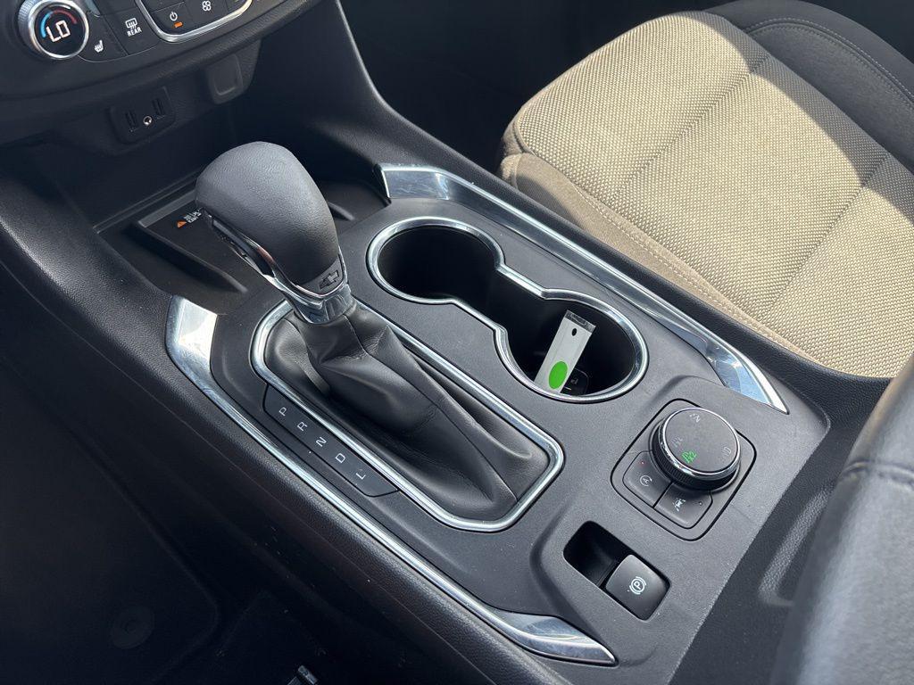 used 2023 Chevrolet Traverse car, priced at $24,494