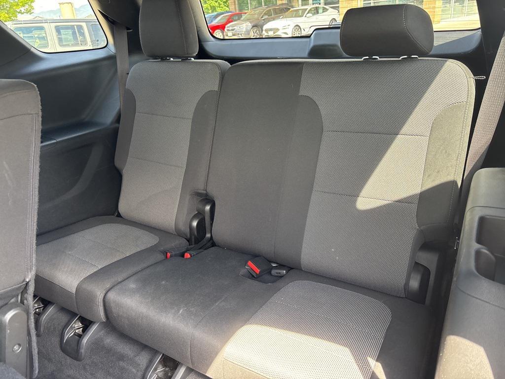 used 2023 Chevrolet Traverse car, priced at $23,995