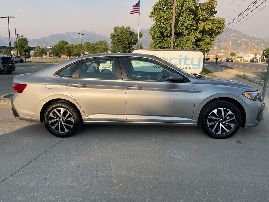 used 2024 Volkswagen Jetta car, priced at $17,995