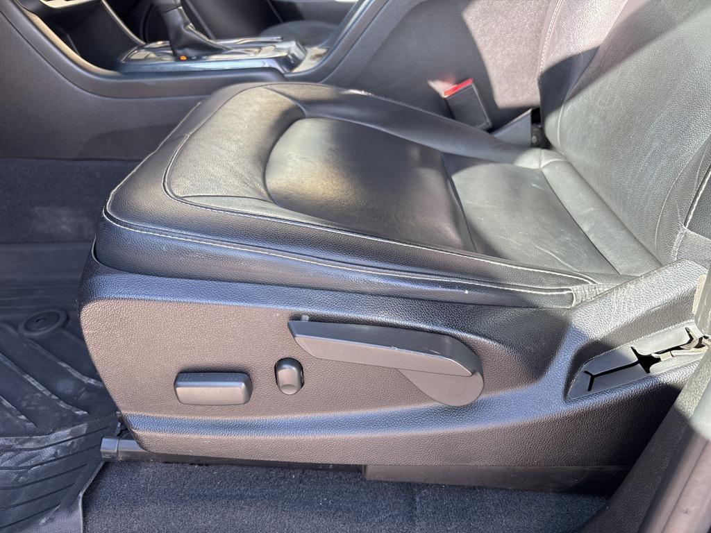 used 2021 Chevrolet Colorado car, priced at $26,995