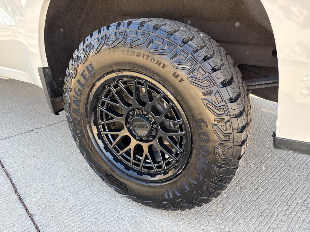 used 2024 Chevrolet Silverado 1500 car, priced at $34,999