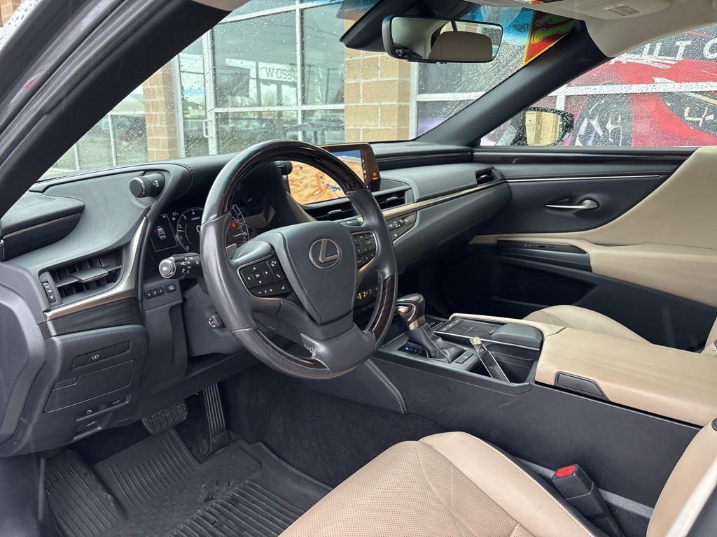 used 2019 Lexus ES 350 car, priced at $25,995