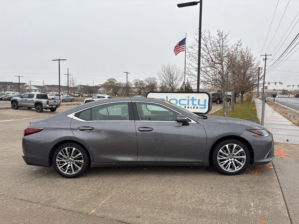 used 2019 Lexus ES 350 car, priced at $25,995