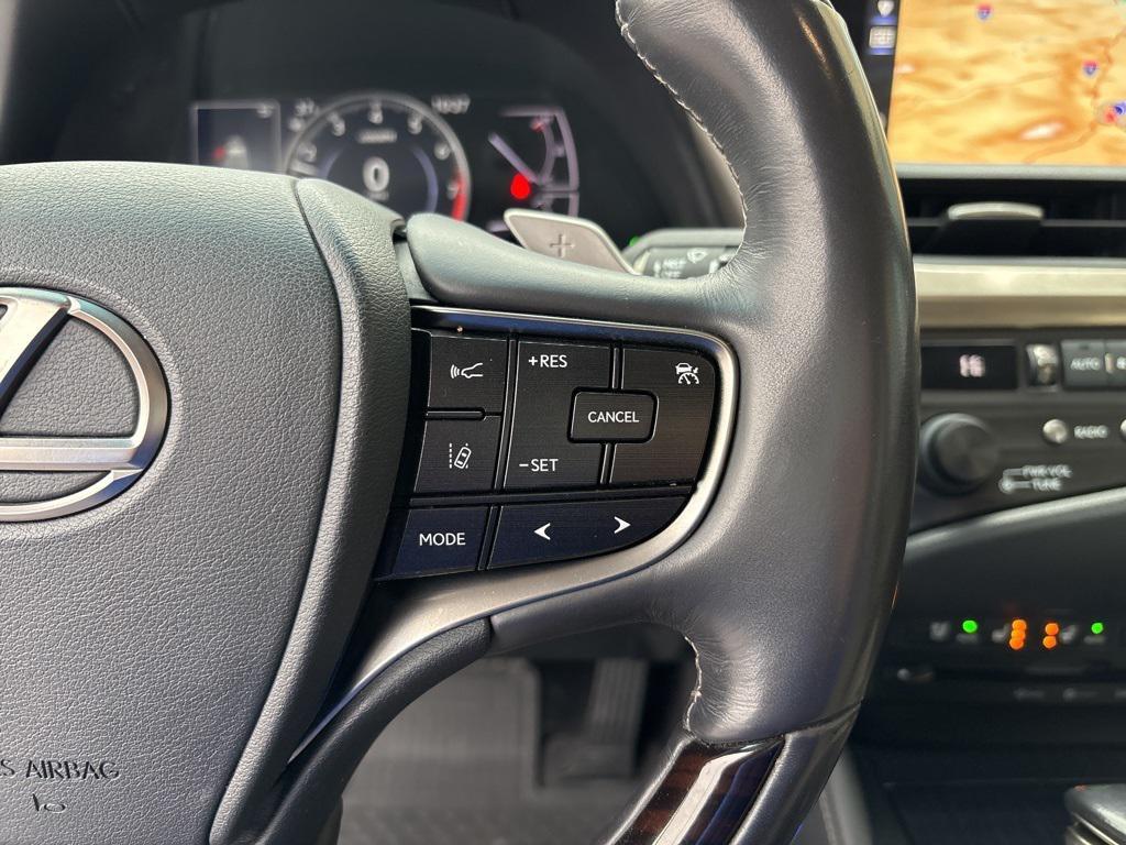 used 2019 Lexus ES 350 car, priced at $25,995