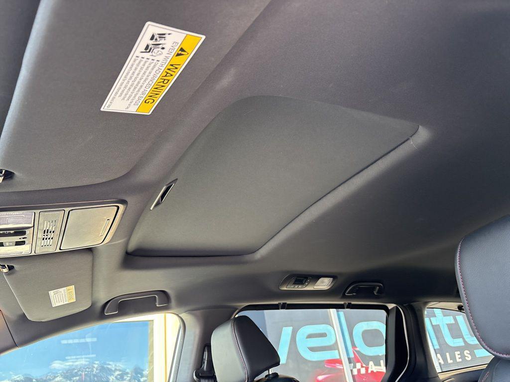 used 2025 Honda Odyssey car, priced at $38,995