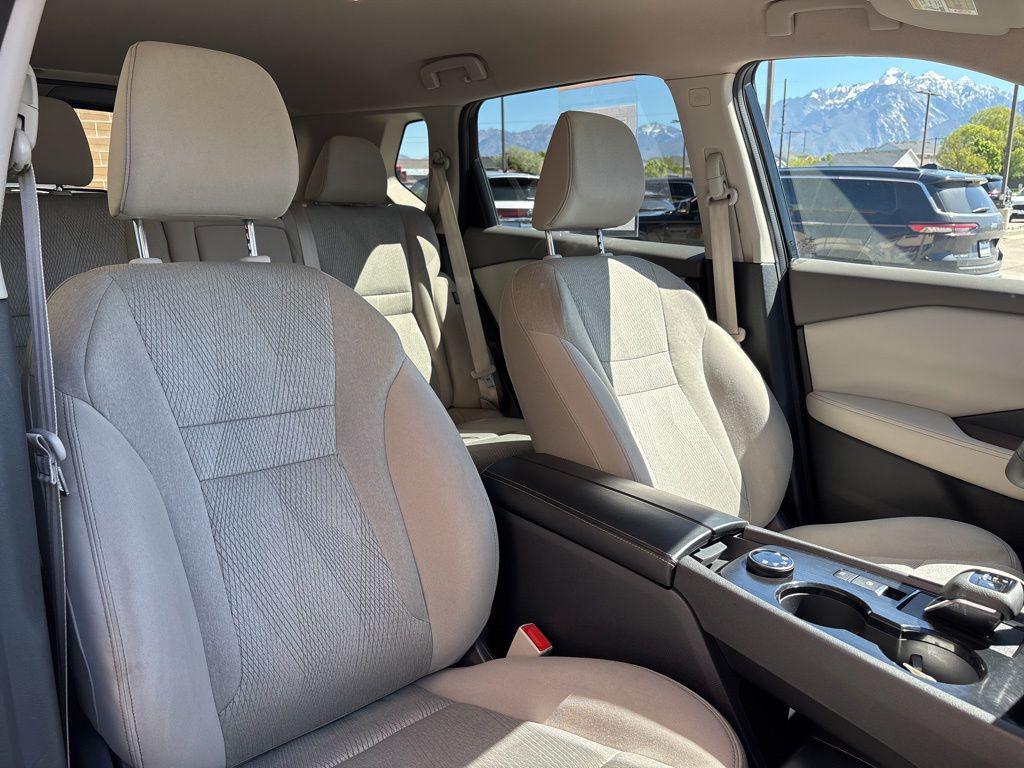 used 2025 Nissan Rogue car, priced at $21,995