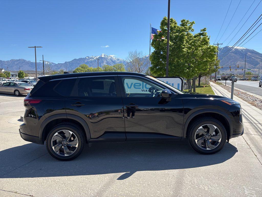 used 2025 Nissan Rogue car, priced at $21,995