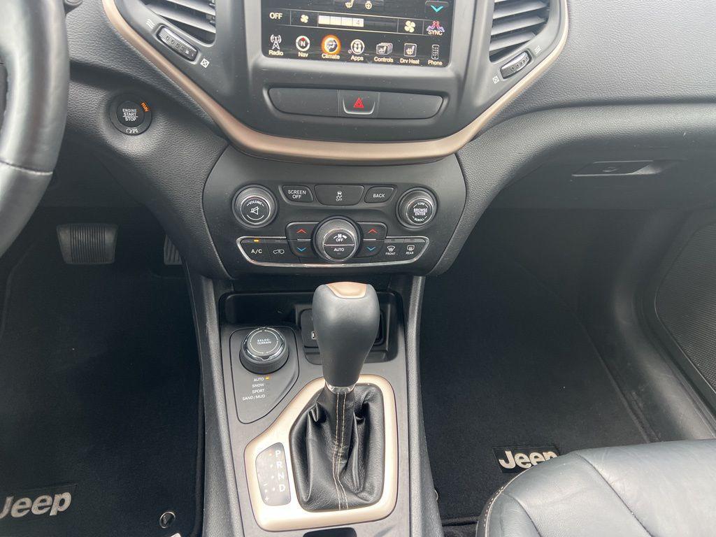 used 2017 Jeep Cherokee car, priced at $13,995