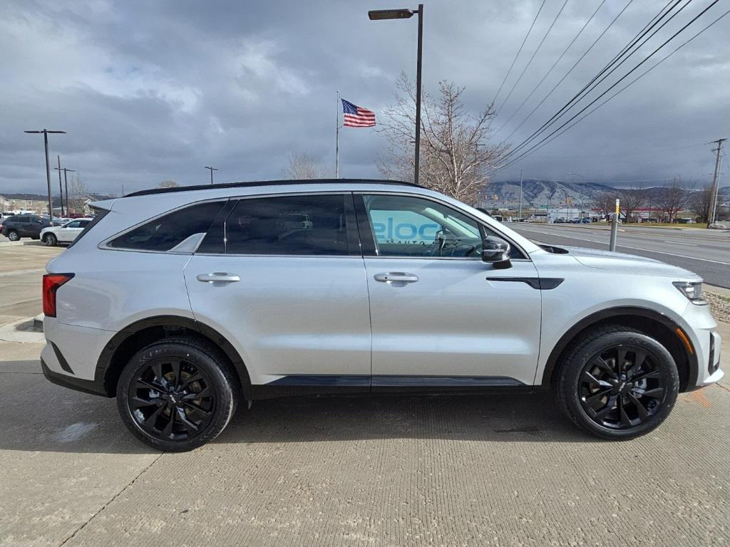 used 2022 Kia Sorento car, priced at $25,995