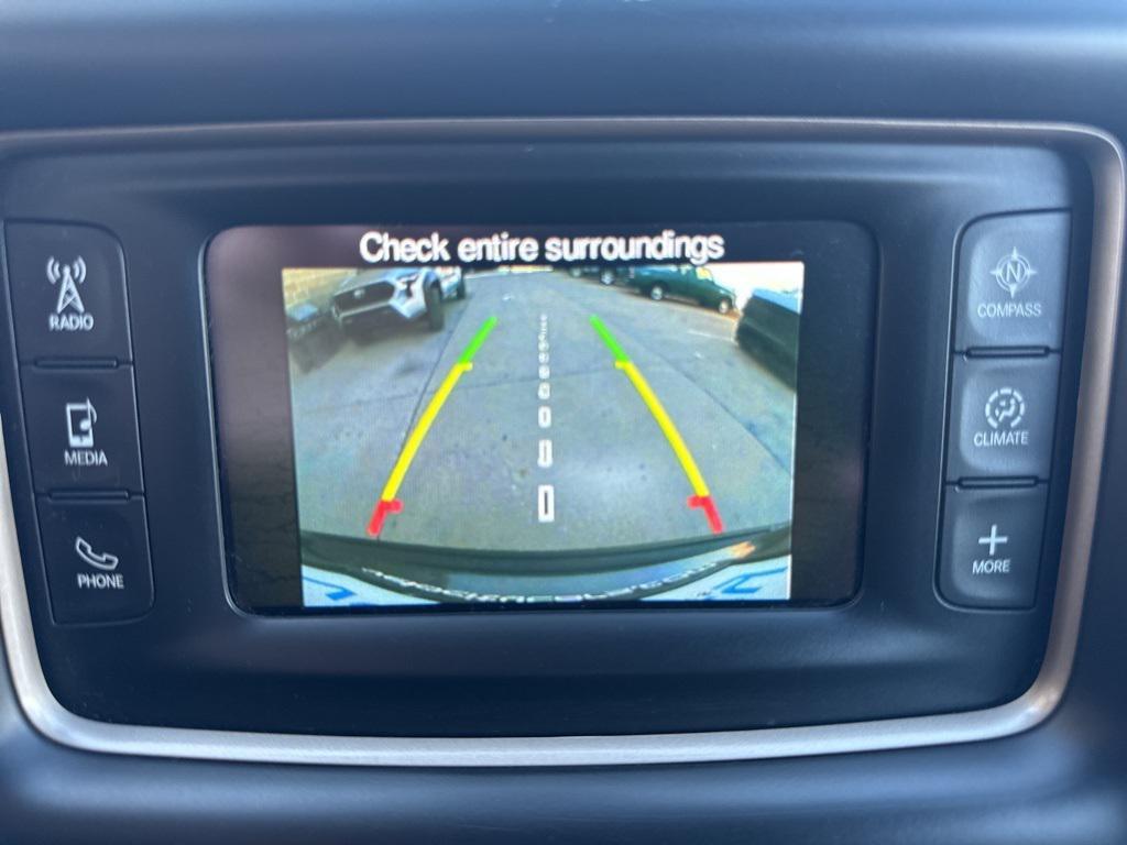 used 2016 Jeep Grand Cherokee car, priced at $14,995