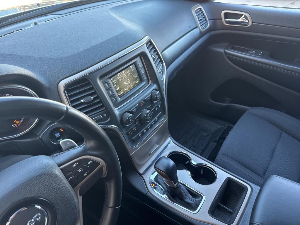 used 2016 Jeep Grand Cherokee car, priced at $14,995