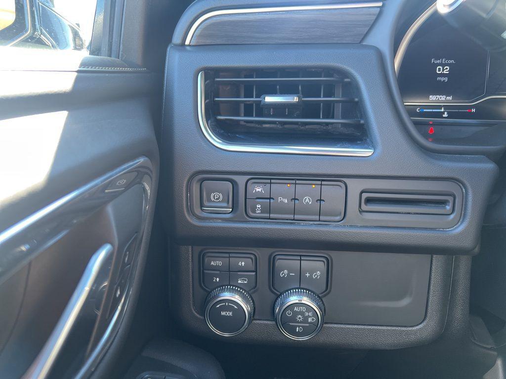 used 2023 GMC Yukon car, priced at $47,995