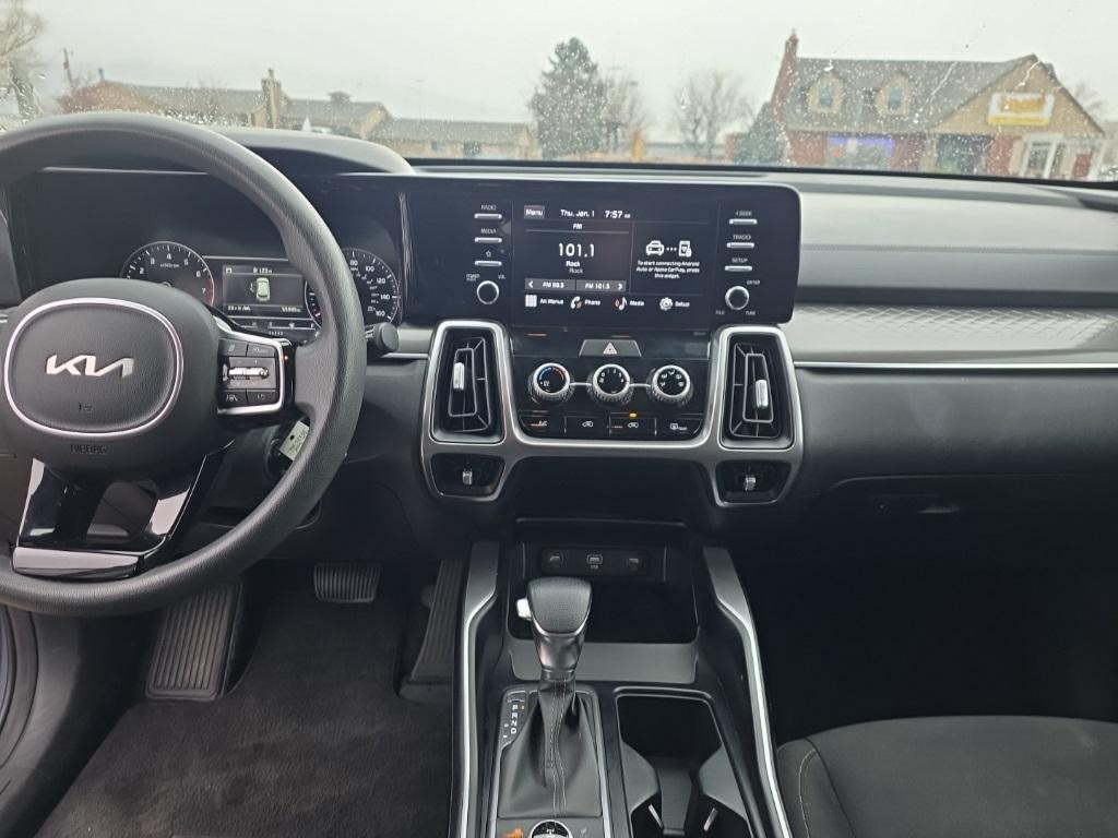 used 2023 Kia Sorento car, priced at $21,995