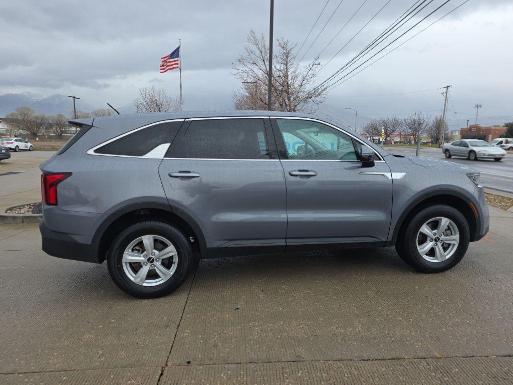 used 2023 Kia Sorento car, priced at $21,995