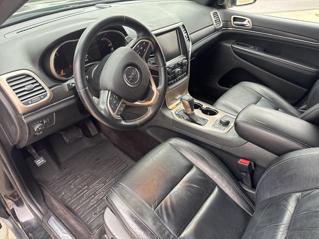 used 2016 Jeep Grand Cherokee car, priced at $17,995