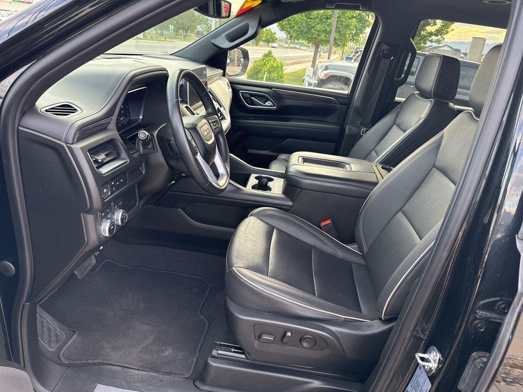 used 2023 GMC Yukon car, priced at $43,995