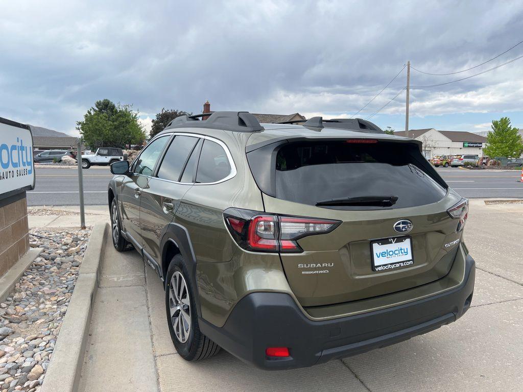 used 2025 Subaru Outback car, priced at $28,494