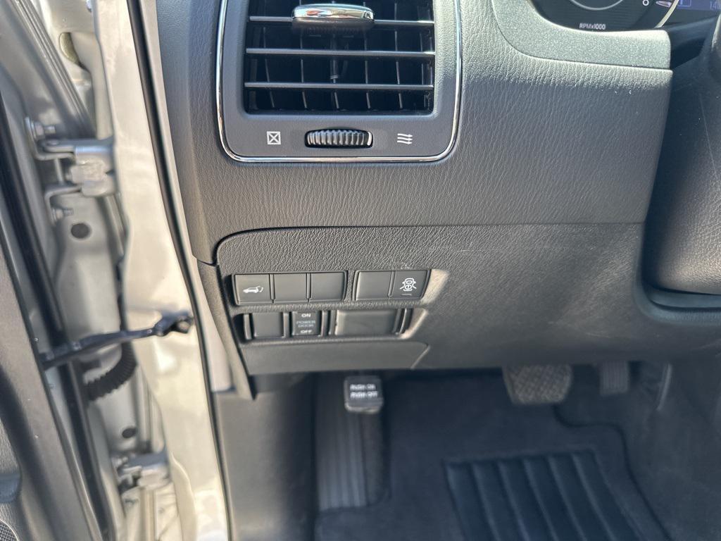 used 2020 Nissan Armada car, priced at $21,995