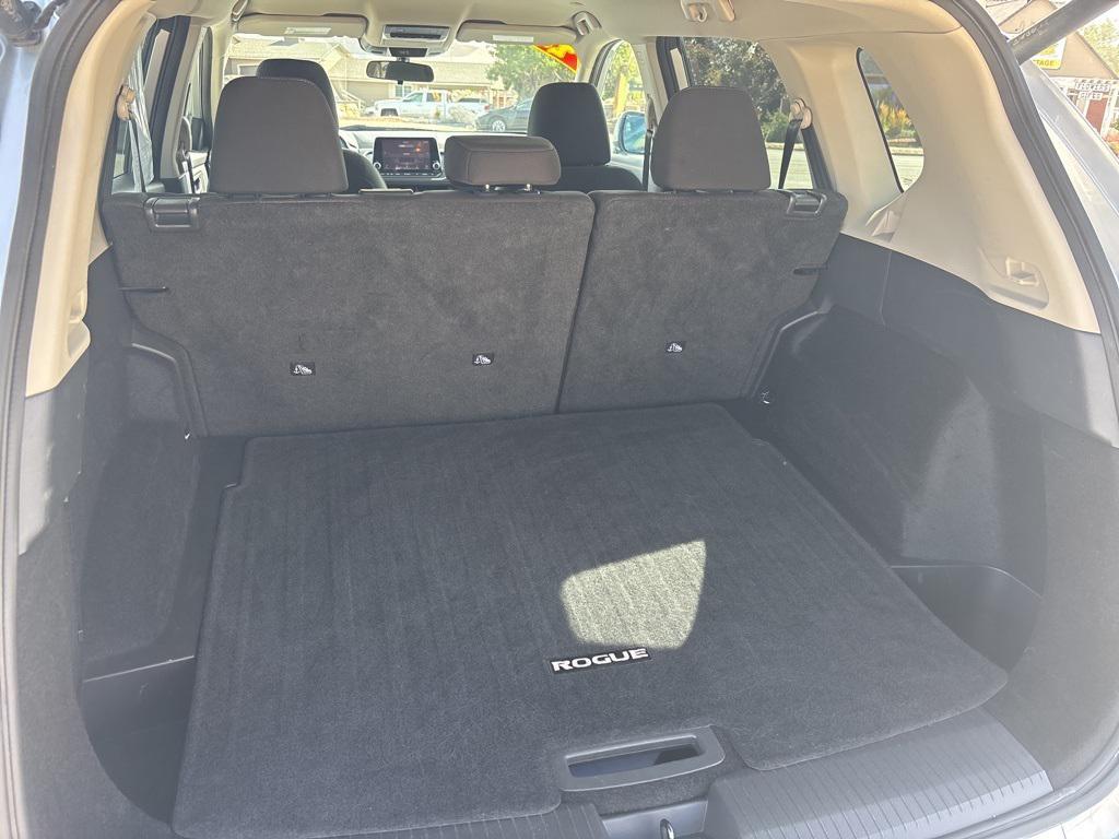 used 2024 Nissan Rogue car, priced at $18,995