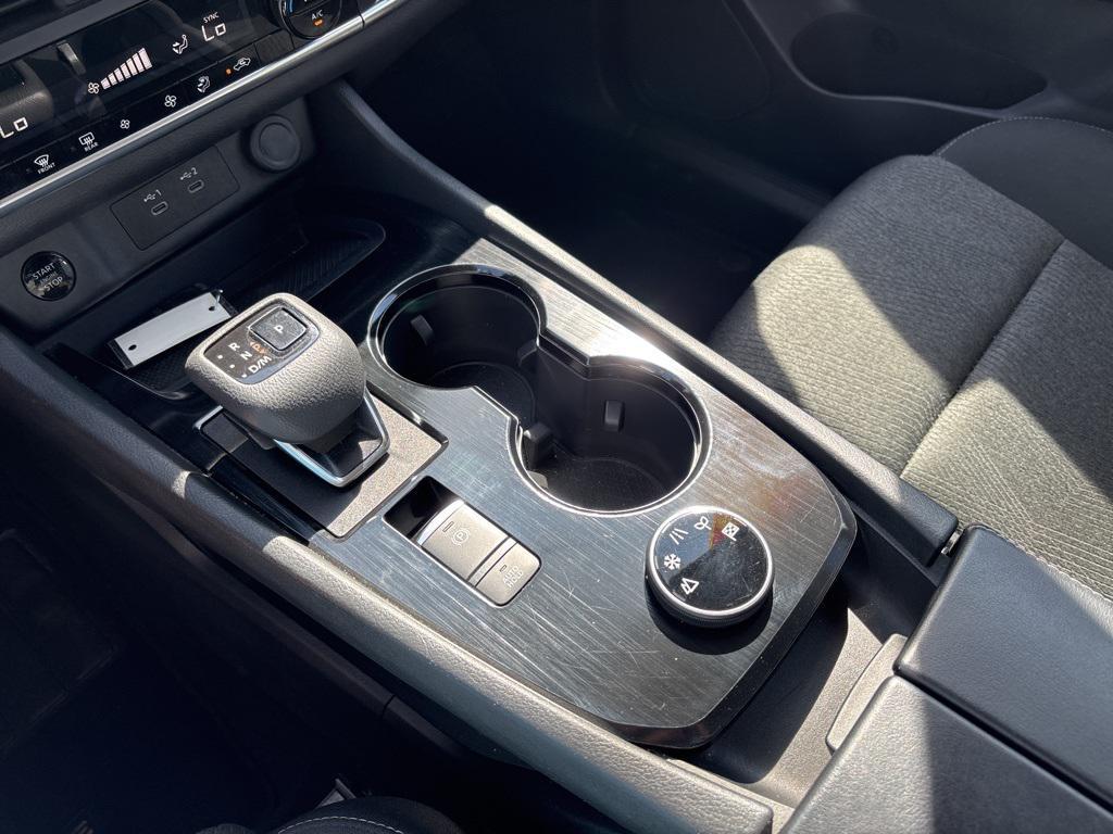 used 2024 Nissan Rogue car, priced at $18,995