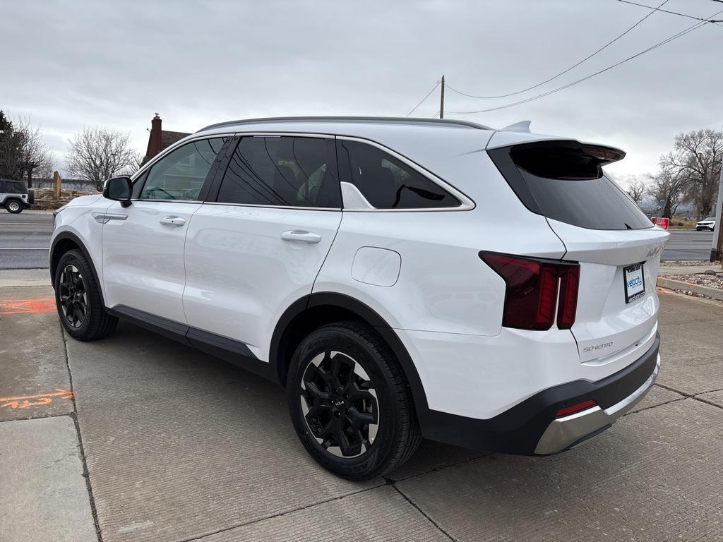 used 2024 Kia Sorento car, priced at $27,995