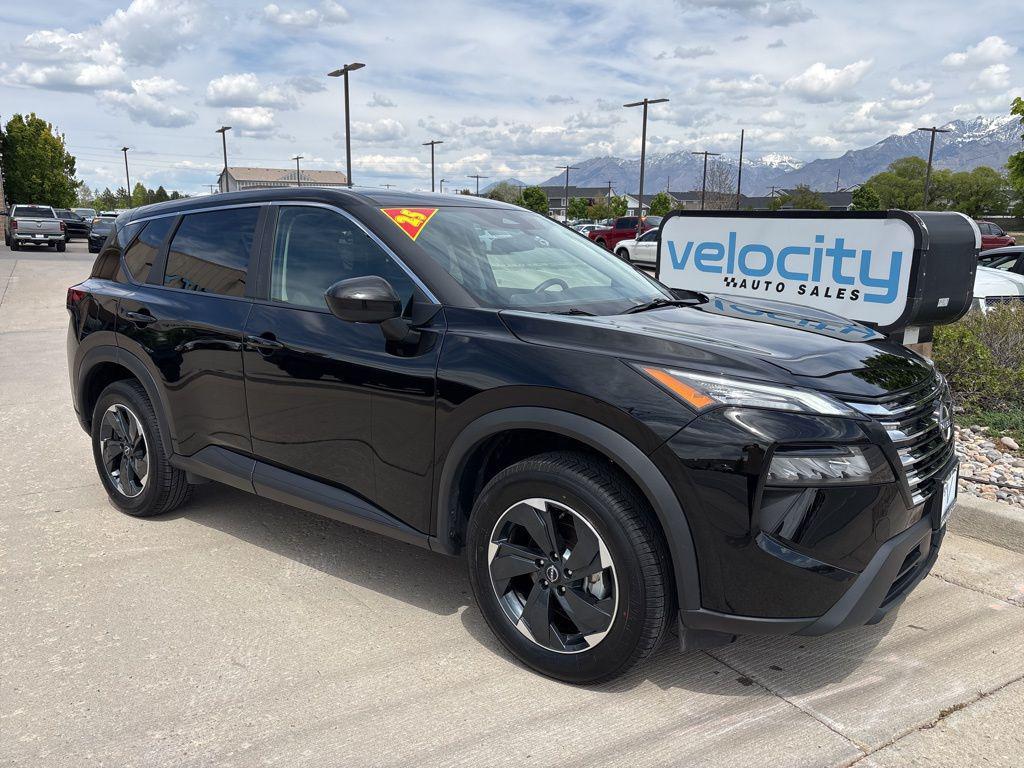 used 2025 Nissan Rogue car, priced at $21,995