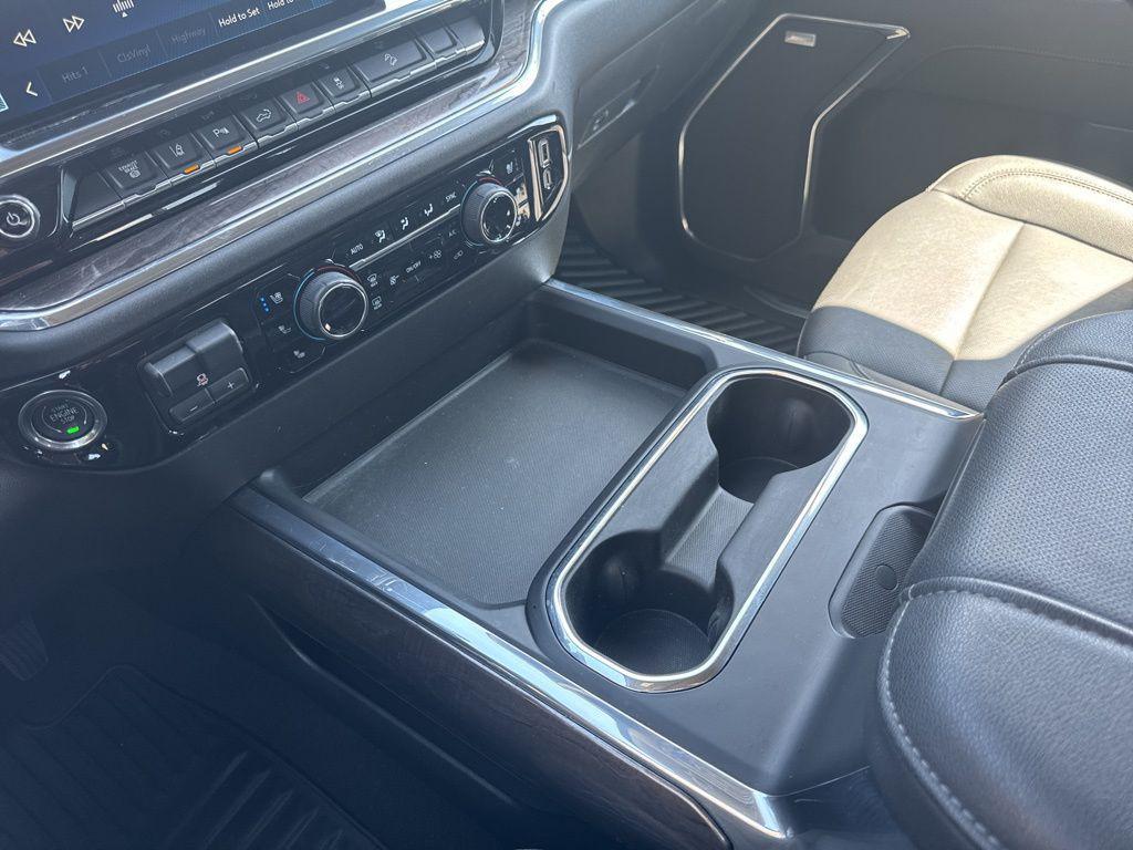 used 2024 Chevrolet Silverado 2500 car, priced at $60,999