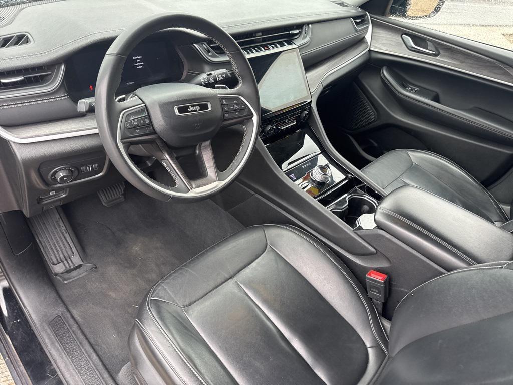 used 2023 Jeep Grand Cherokee car, priced at $24,995