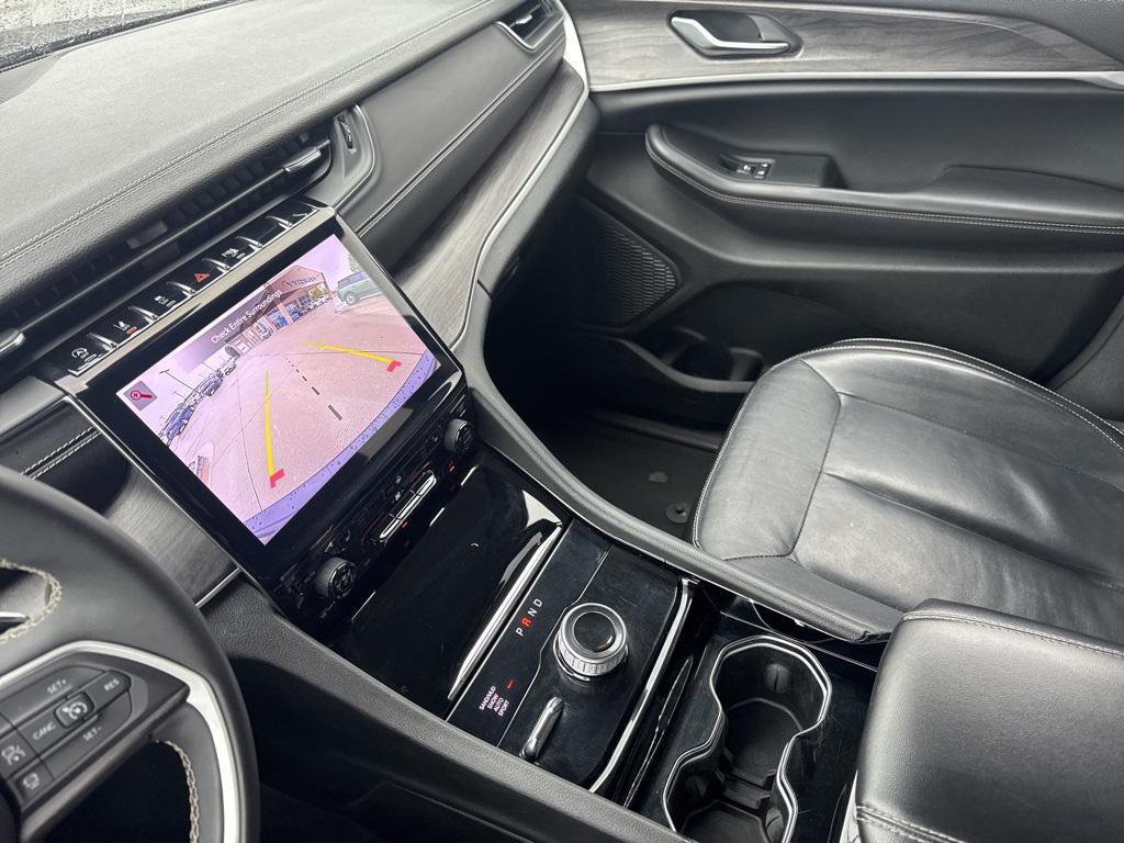 used 2023 Jeep Grand Cherokee car, priced at $24,995