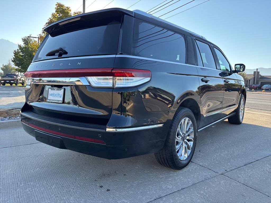 used 2024 Lincoln Navigator car, priced at $66,995