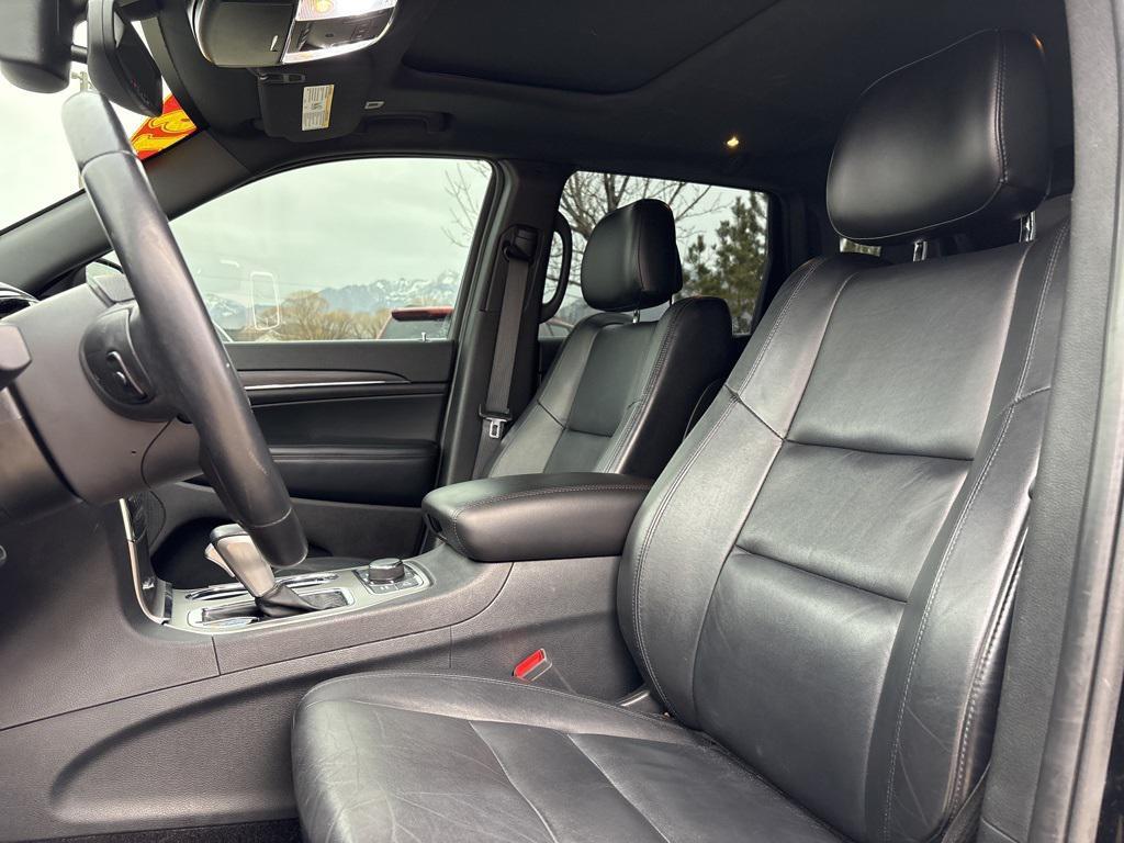 used 2019 Jeep Grand Cherokee car, priced at $21,995