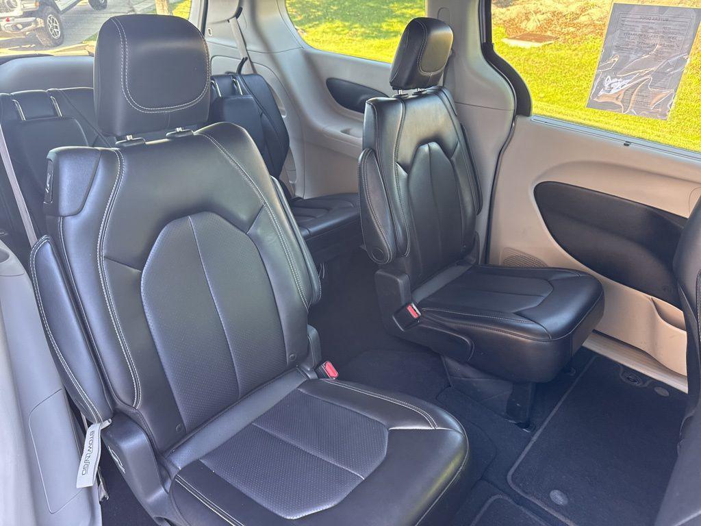 used 2023 Chrysler Pacifica car, priced at $22,494