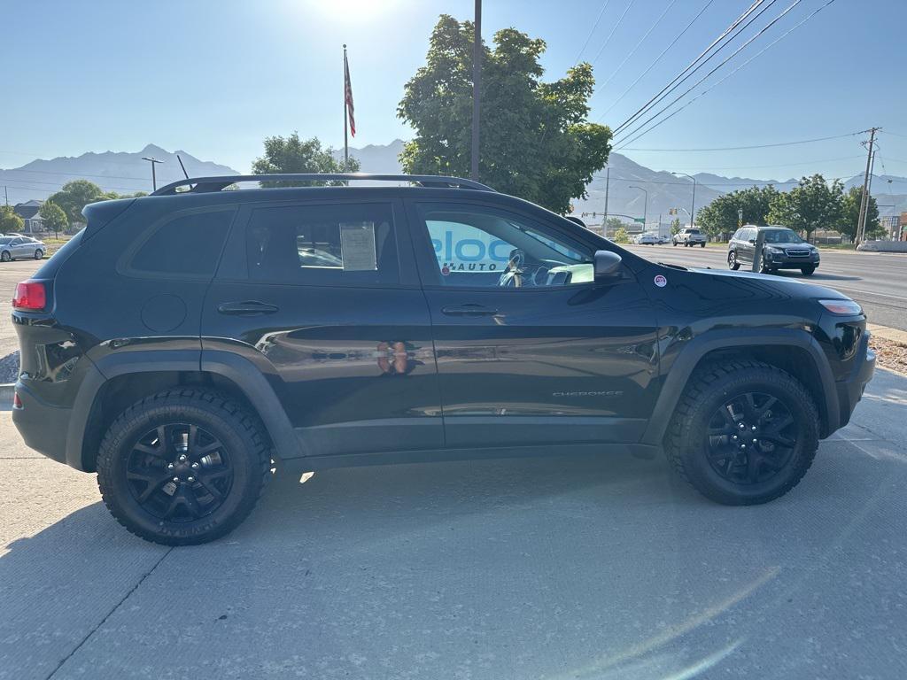 used 2017 Jeep Cherokee car, priced at $14,995