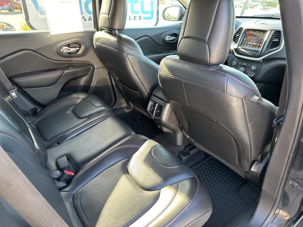 used 2017 Jeep Cherokee car, priced at $14,995