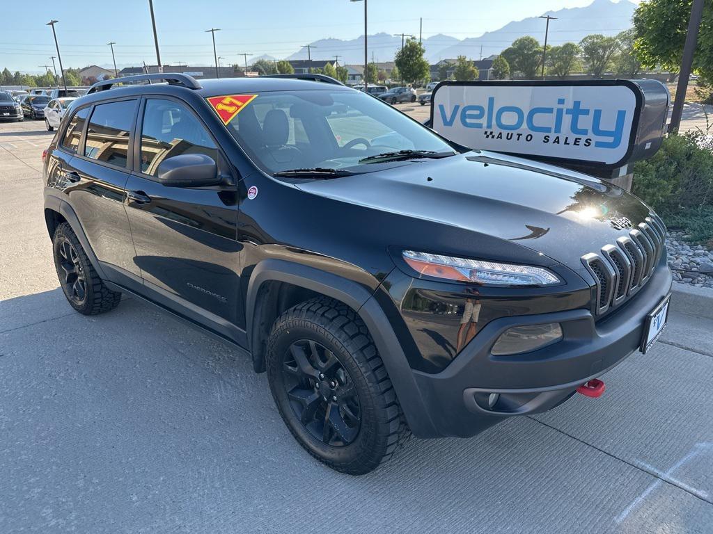 used 2017 Jeep Cherokee car, priced at $14,995