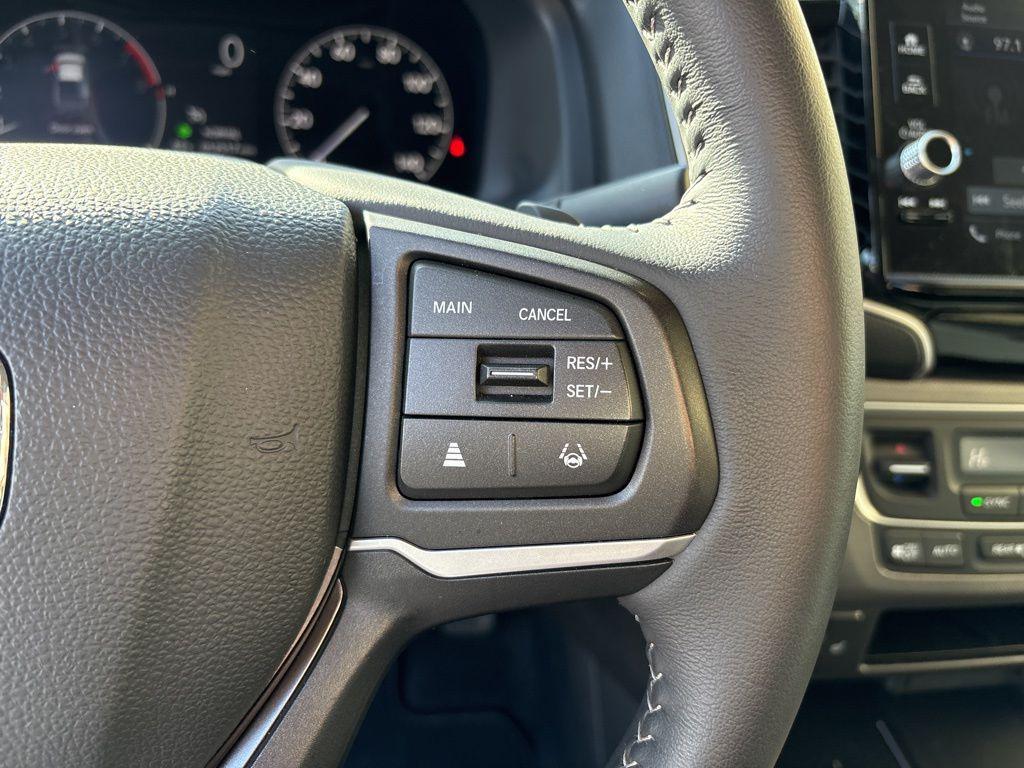 used 2025 Honda Ridgeline car, priced at $34,995