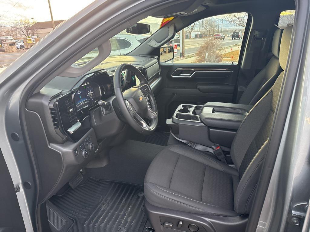 used 2024 Chevrolet Silverado 1500 car, priced at $41,995