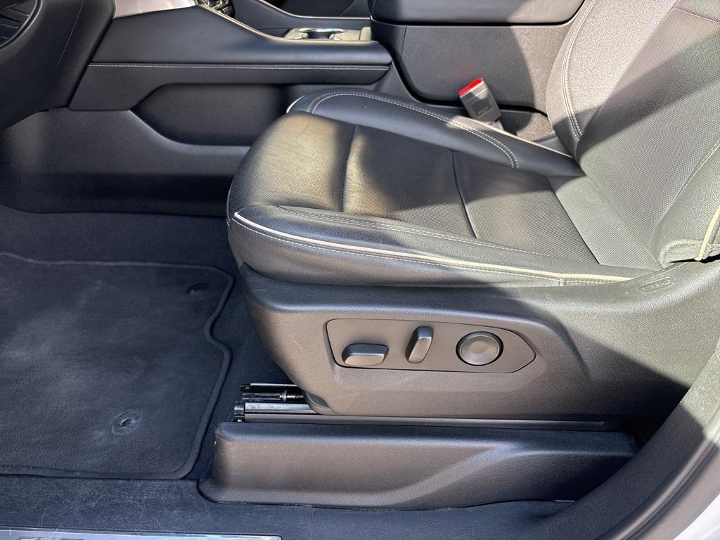 used 2023 Chevrolet Suburban car, priced at $43,995