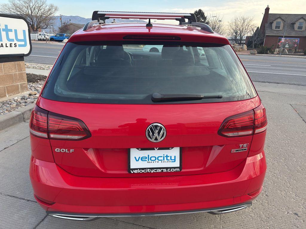 used 2018 Volkswagen Golf SportWagen car, priced at $13,995