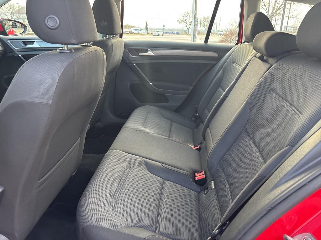 used 2018 Volkswagen Golf SportWagen car, priced at $13,995