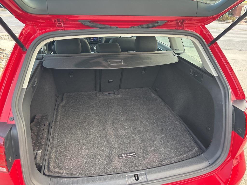 used 2018 Volkswagen Golf SportWagen car, priced at $13,995