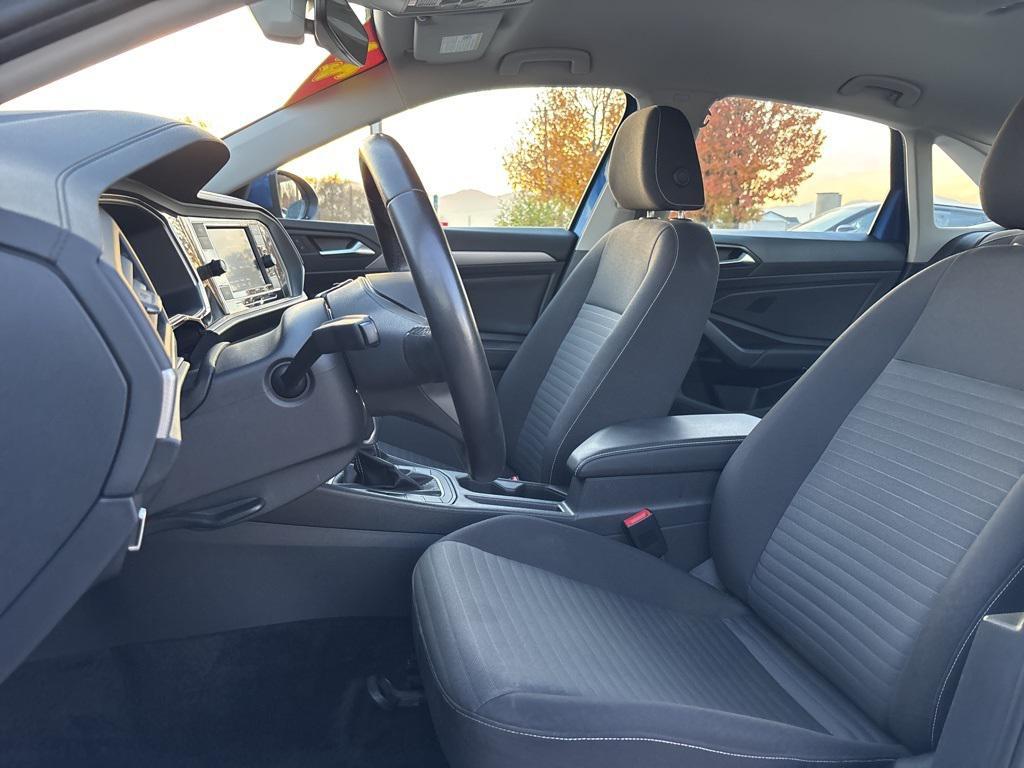 used 2024 Volkswagen Jetta car, priced at $16,995