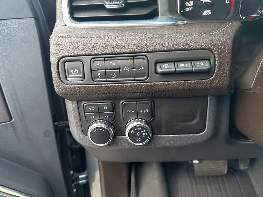 used 2021 GMC Yukon car, priced at $46,995