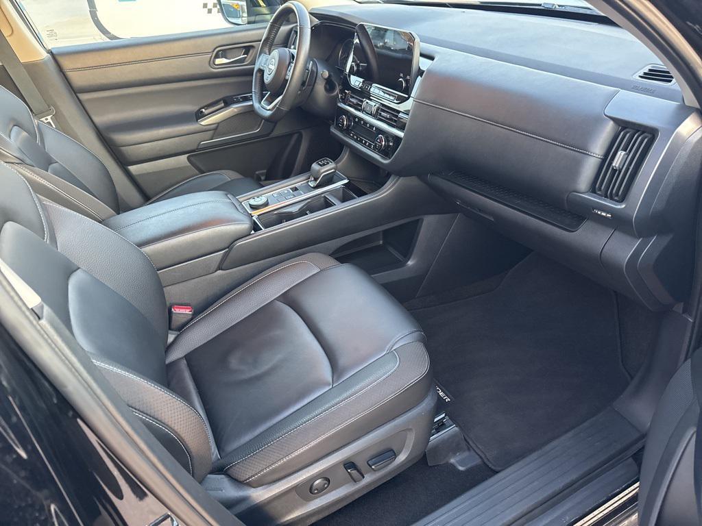 used 2025 Nissan Pathfinder car, priced at $36,595