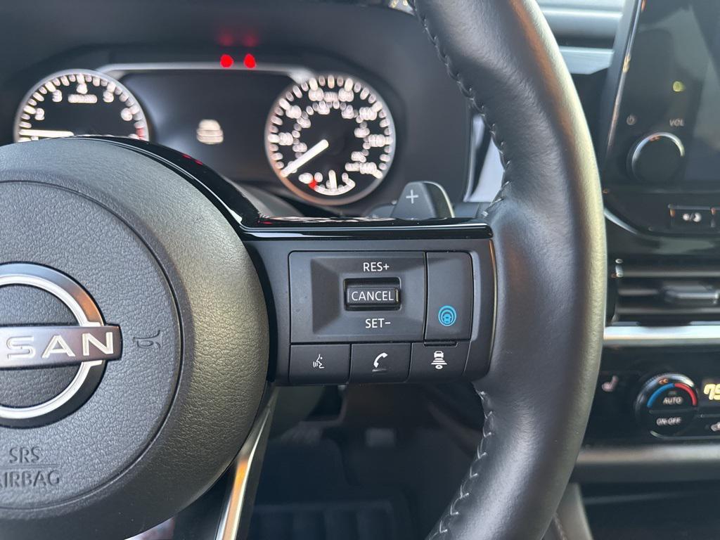 used 2025 Nissan Pathfinder car, priced at $36,595