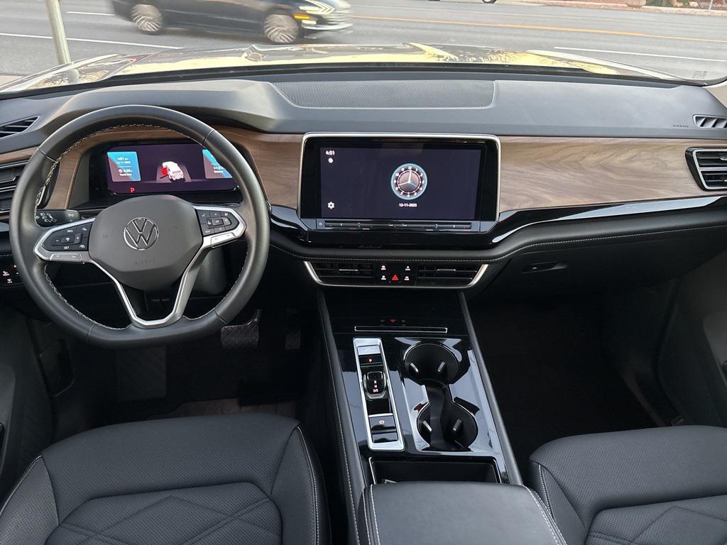 used 2024 Volkswagen Atlas car, priced at $28,595